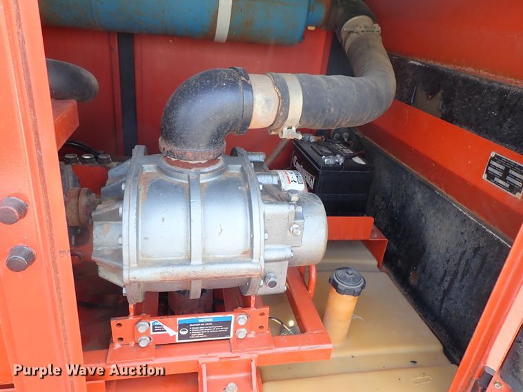 image for item DE1106 2003 Ditch Witch FX30 vacuum excavator