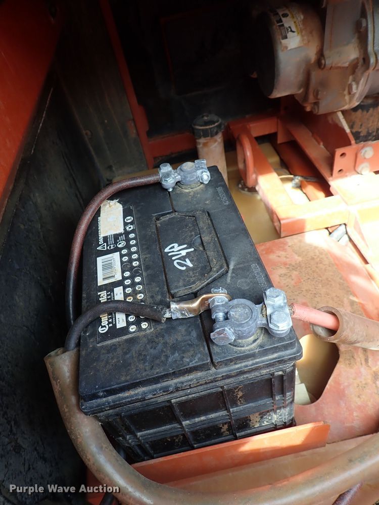 image for item DE1106 2003 Ditch Witch FX30 vacuum excavator