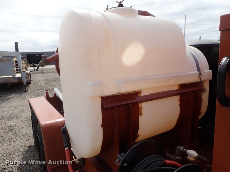 image for item DE1106 2003 Ditch Witch FX30 vacuum excavator