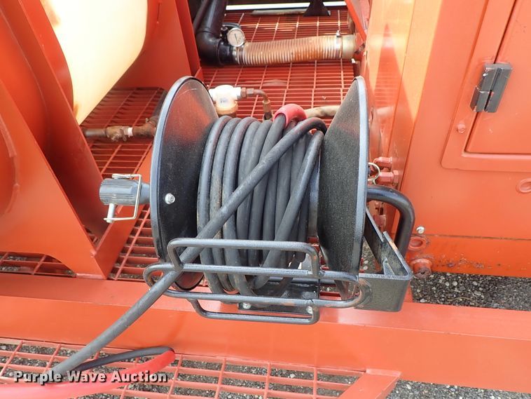 image for item DE1106 2003 Ditch Witch FX30 vacuum excavator