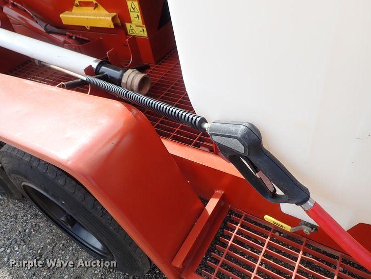 image for item DE1106 2003 Ditch Witch FX30 vacuum excavator