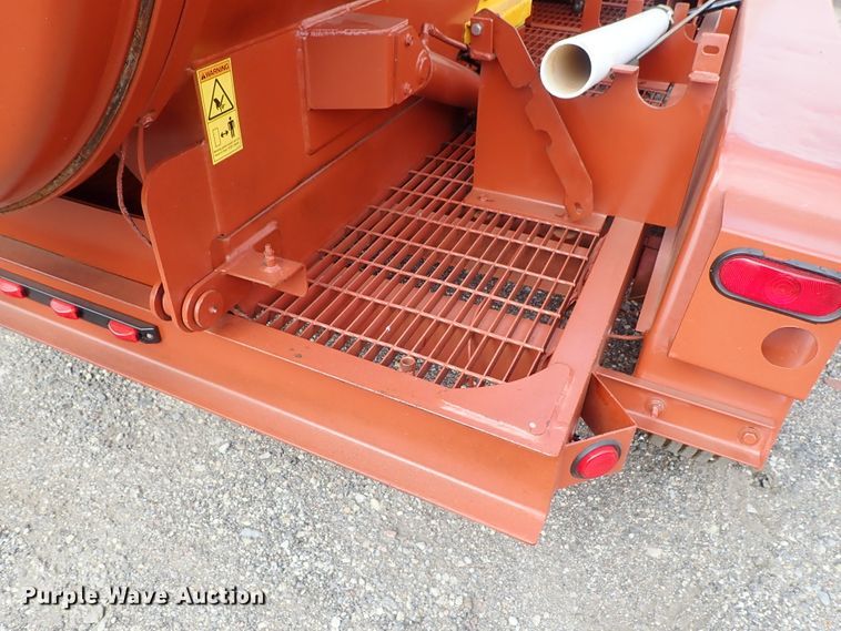 image for item DE1106 2003 Ditch Witch FX30 vacuum excavator