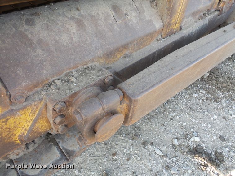 image for item DE2428 1964 Caterpillar D6C dozer