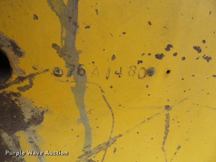 image for item DE2428 1964 Caterpillar D6C dozer