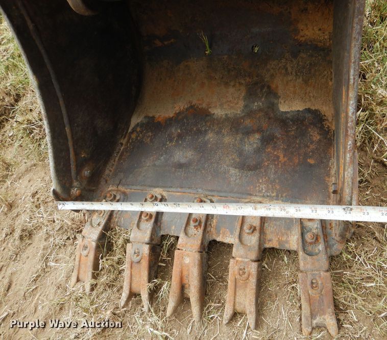 image for item DE4021 2005 Bobcat 430 mini excavator