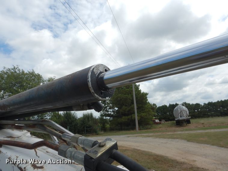 image for item DE4021 2005 Bobcat 430 mini excavator