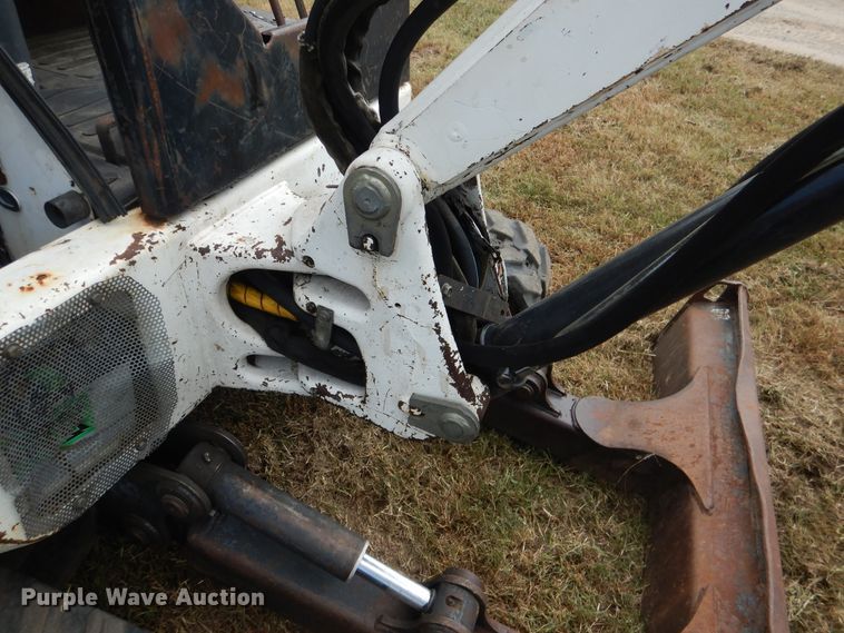 image for item DE4021 2005 Bobcat 430 mini excavator