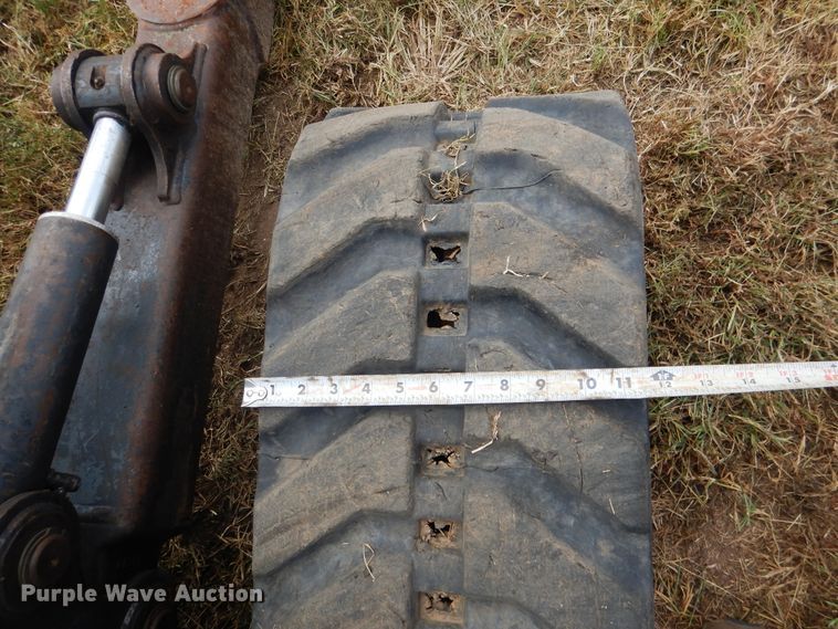 image for item DE4021 2005 Bobcat 430 mini excavator