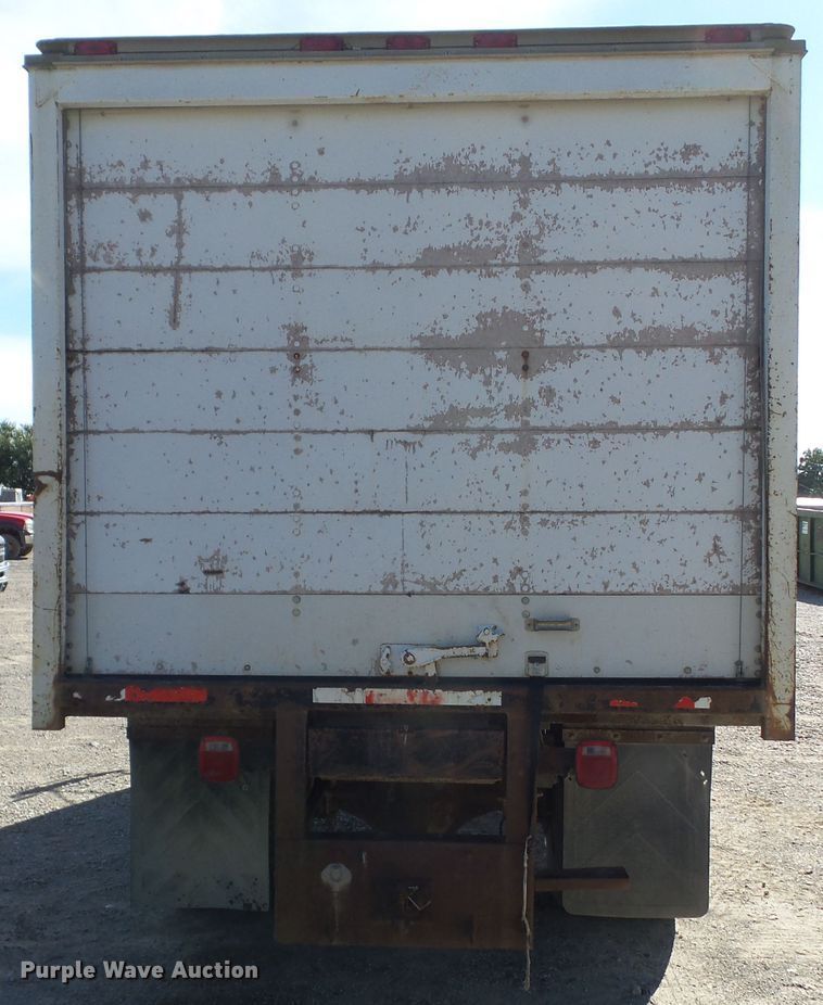 image for item DF0806 1997 Chevrolet C7H042 box truck