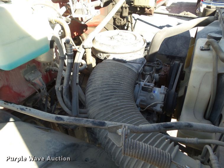 image for item DF0806 1997 Chevrolet C7H042 box truck