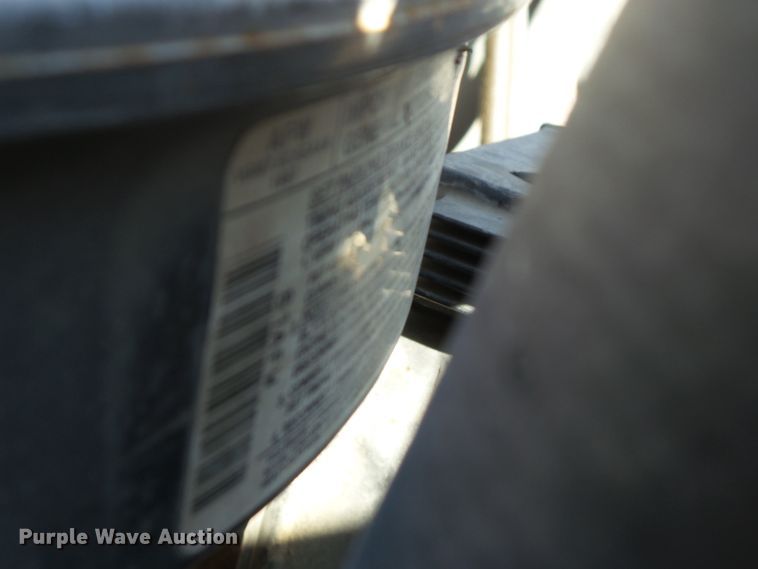 image for item DF0806 1997 Chevrolet C7H042 box truck