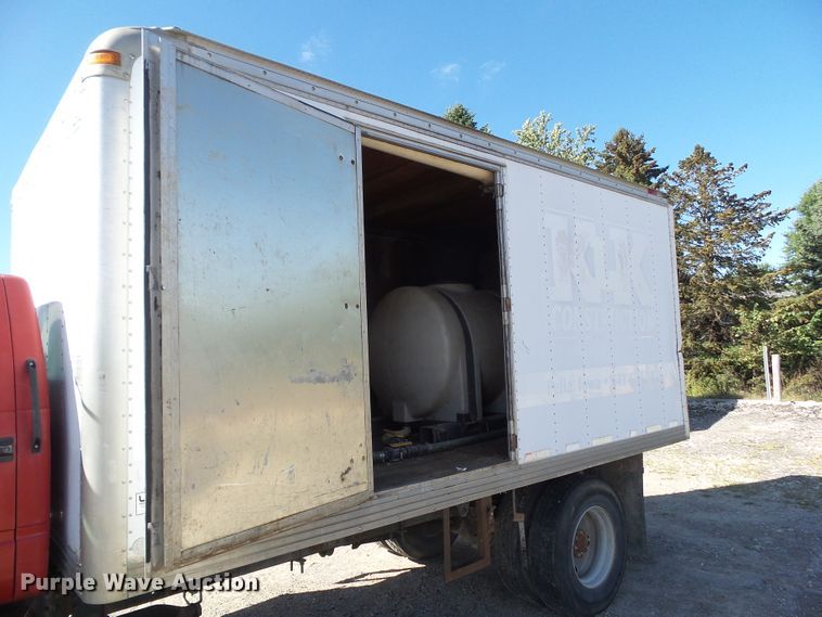 image for item DF0806 1997 Chevrolet C7H042 box truck