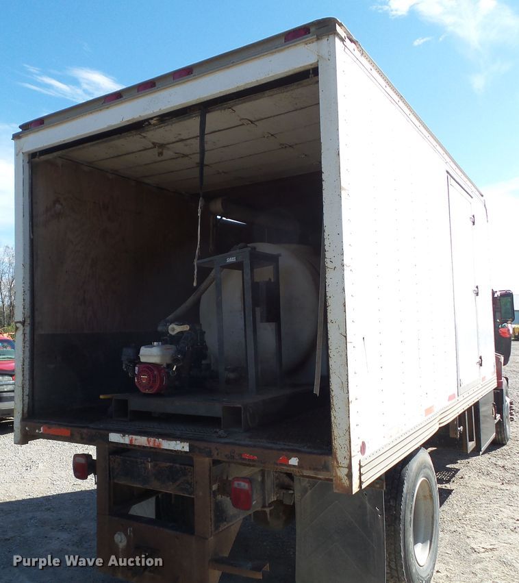 image for item DF0806 1997 Chevrolet C7H042 box truck