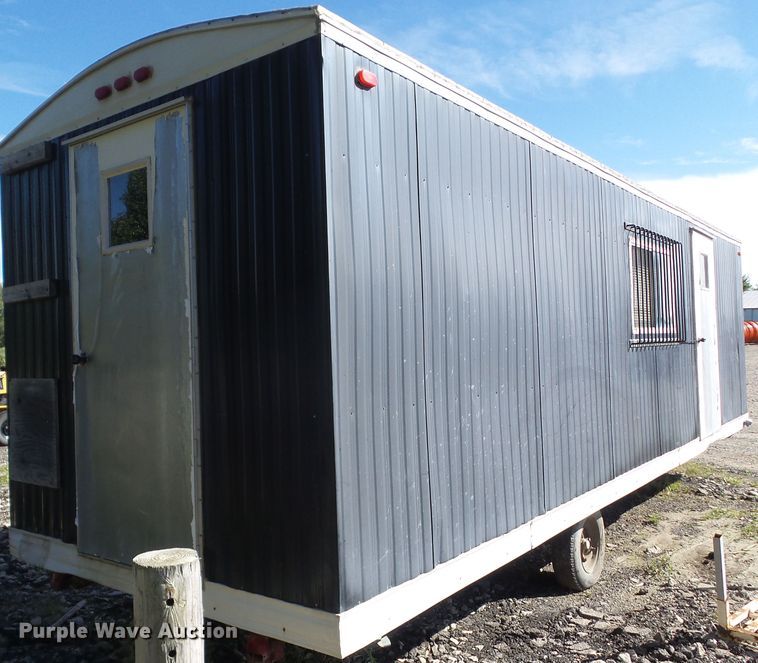 image for item DF0807 1999 Forest River Premiere job site trailer