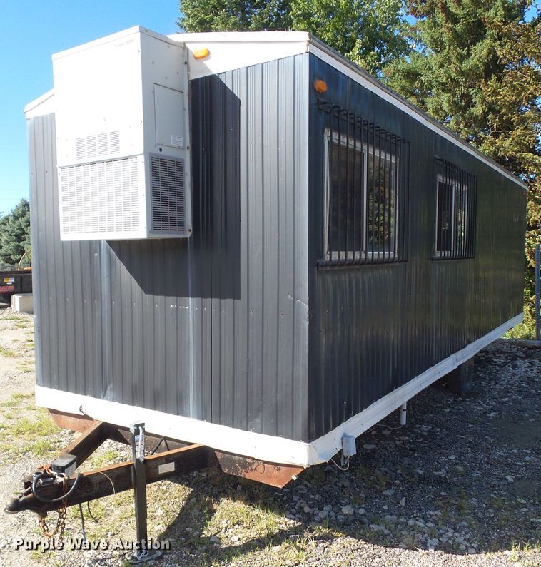 image for item DF0807 1999 Forest River Premiere job site trailer