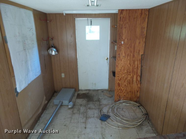 image for item DF0807 1999 Forest River Premiere job site trailer