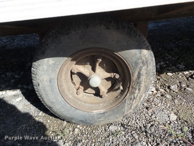 image for item DF0807 1999 Forest River Premiere job site trailer