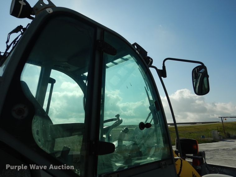 image for item DF2584 2016 Wacker Neuson 1150 wheel loader