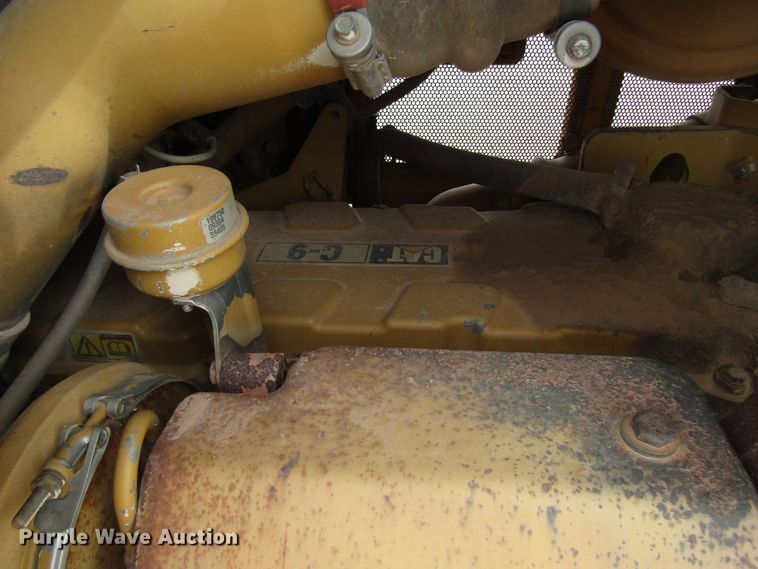 image for item DG0204 2005 Caterpillar D6R dozer