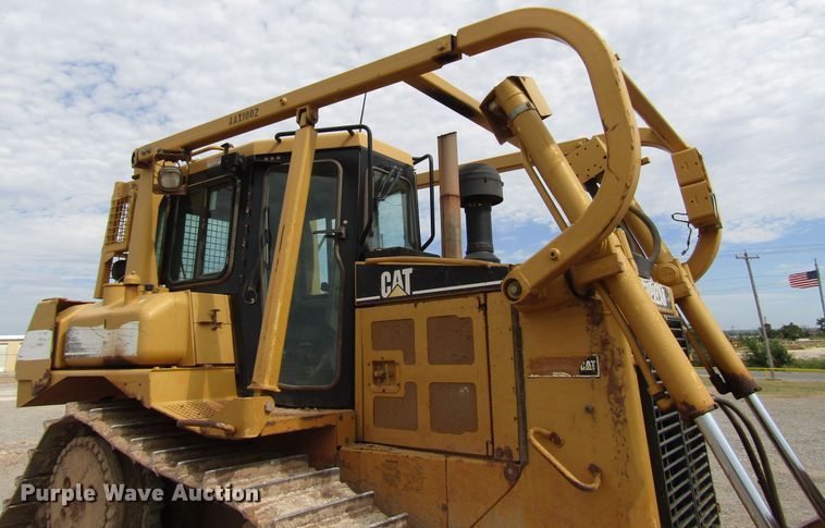image for item DG0204 2005 Caterpillar D6R dozer