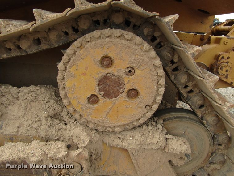 image for item DG0204 2005 Caterpillar D6R dozer