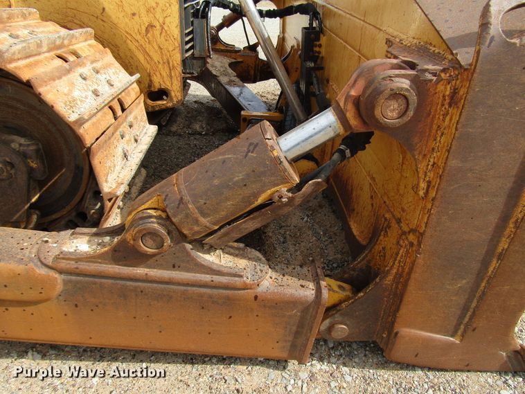 image for item DG0205 2008 John Deere 850J dozer