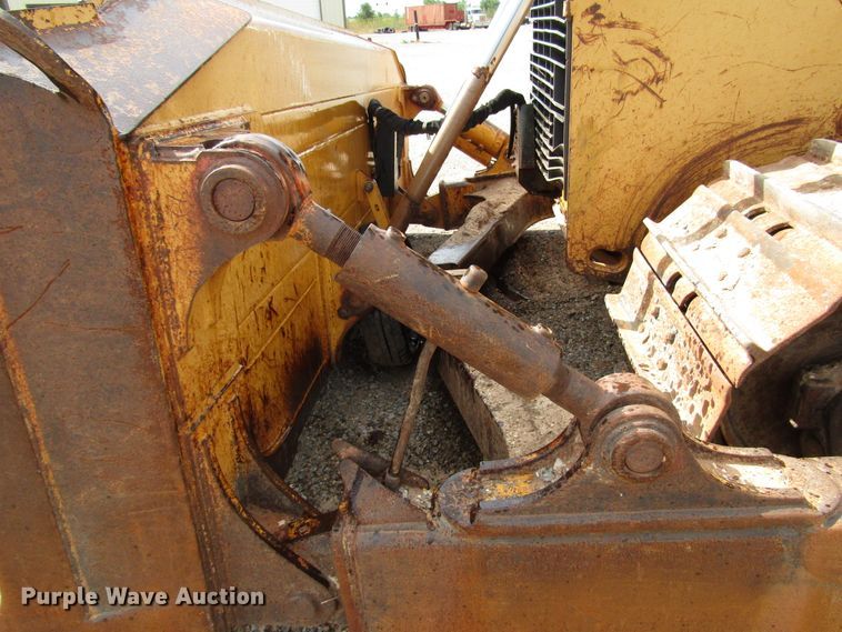 image for item DG0205 2008 John Deere 850J dozer