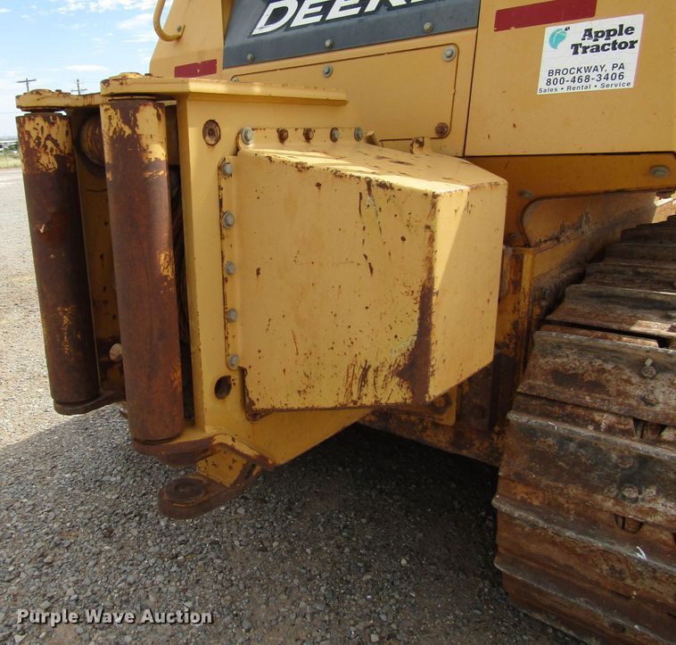 image for item DG0205 2008 John Deere 850J dozer