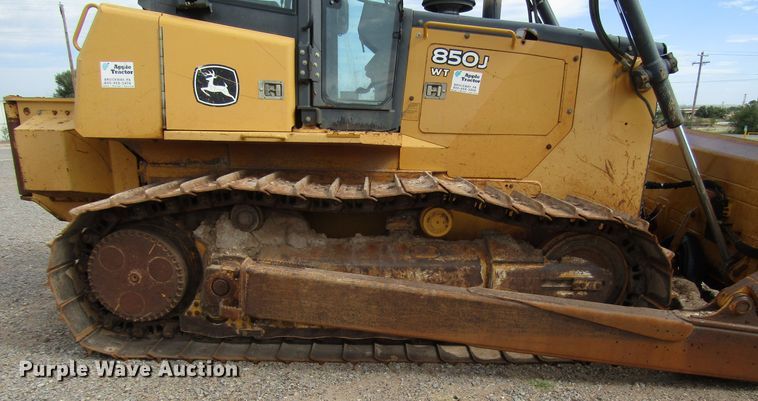 image for item DG0205 2008 John Deere 850J dozer
