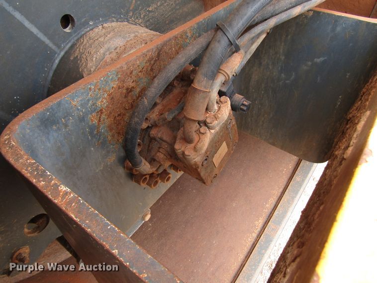 image for item DG0206 Vibromax VM106PD single drum vibratory roller