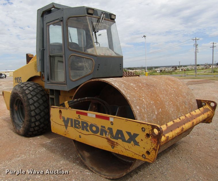 image for item DG0207 2005 Vibromax 1105 single drum vibratory roller