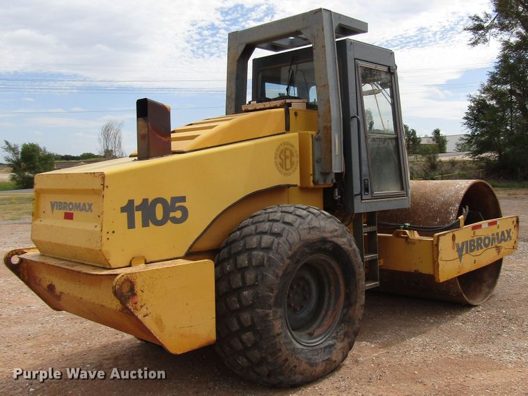 image for item DG0207 2005 Vibromax 1105 single drum vibratory roller