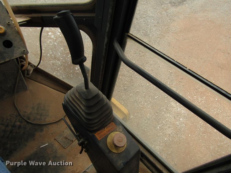 image for item DG0207 2005 Vibromax 1105 single drum vibratory roller