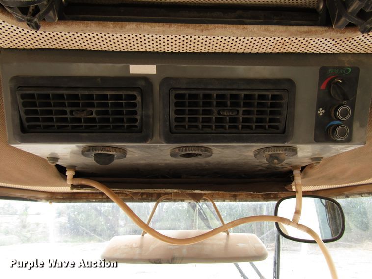 image for item DG0207 2005 Vibromax 1105 single drum vibratory roller