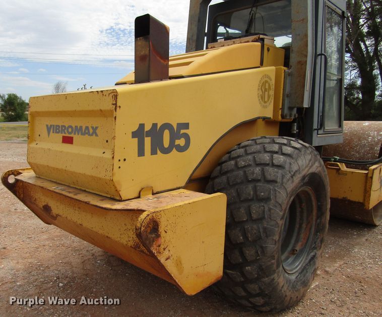 image for item DG0207 2005 Vibromax 1105 single drum vibratory roller