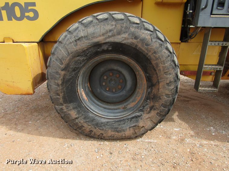 image for item DG0207 2005 Vibromax 1105 single drum vibratory roller