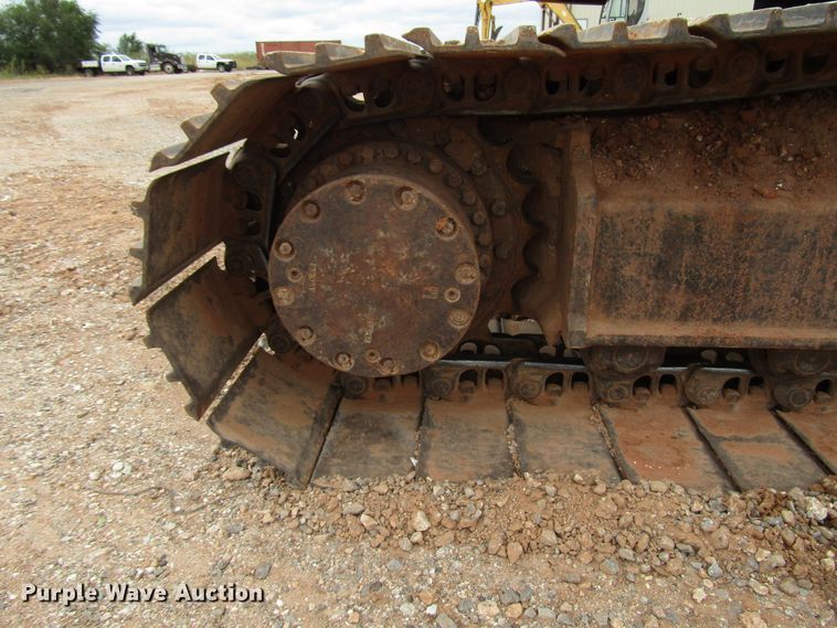 image for item DG0211 2005 John Deere 225C LC excavator