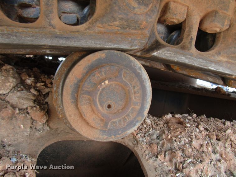 image for item DG0211 2005 John Deere 225C LC excavator