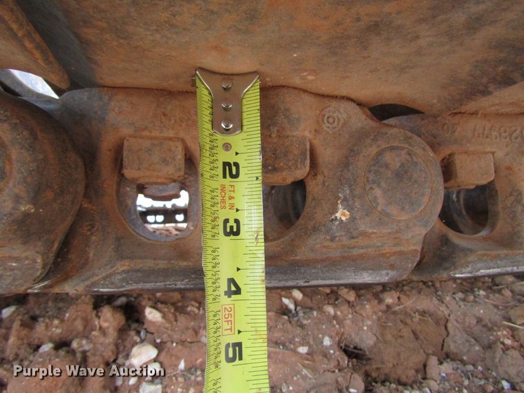 image for item DG0211 2005 John Deere 225C LC excavator