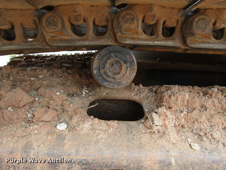 image for item DG0211 2005 John Deere 225C LC excavator