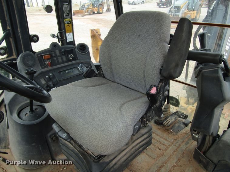 image for item DG0215 2012 John Deere 310SJ backhoe