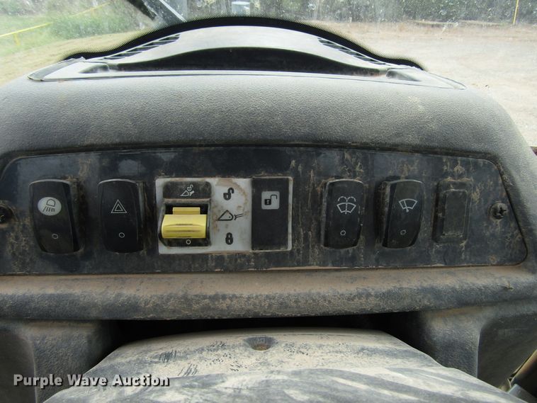 image for item DG0215 2012 John Deere 310SJ backhoe