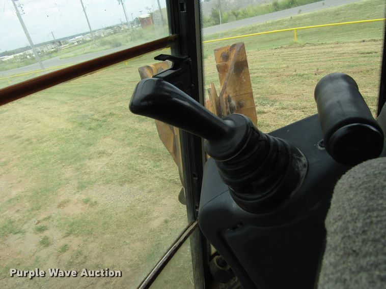 image for item DG0215 2012 John Deere 310SJ backhoe