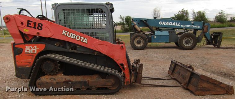 image for item DG0219 2011 Kubota SVL90 skid steer