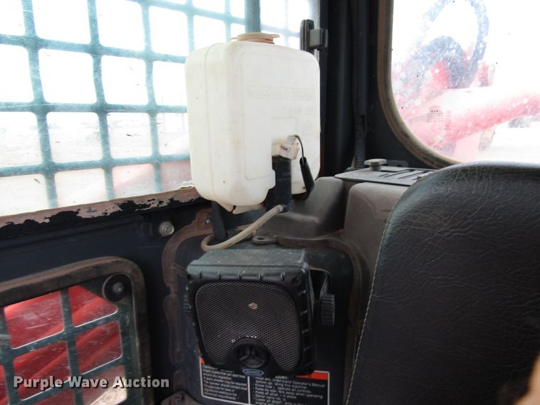 image for item DG0219 2011 Kubota SVL90 skid steer