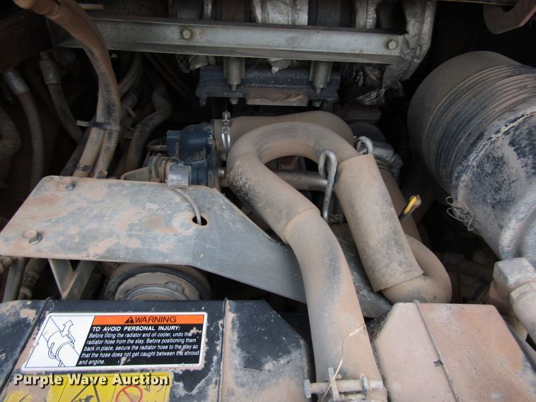 image for item DG0219 2011 Kubota SVL90 skid steer