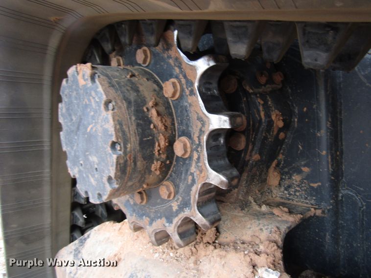 image for item DG0219 2011 Kubota SVL90 skid steer