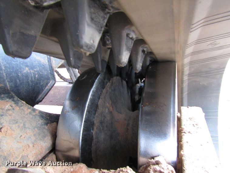 image for item DG0219 2011 Kubota SVL90 skid steer