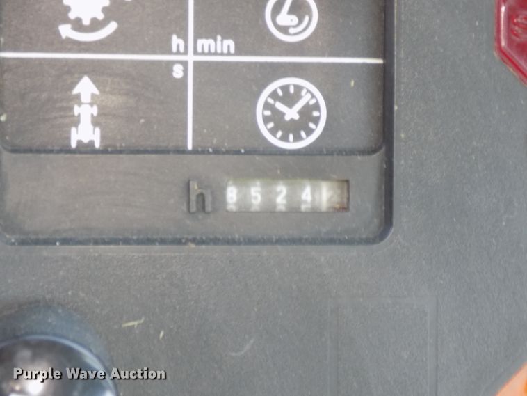 image for item DG2445 1985 John Deere 8650 4WD tractor