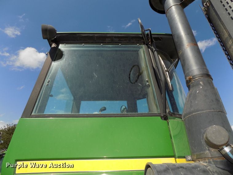 image for item DG2445 1985 John Deere 8650 4WD tractor